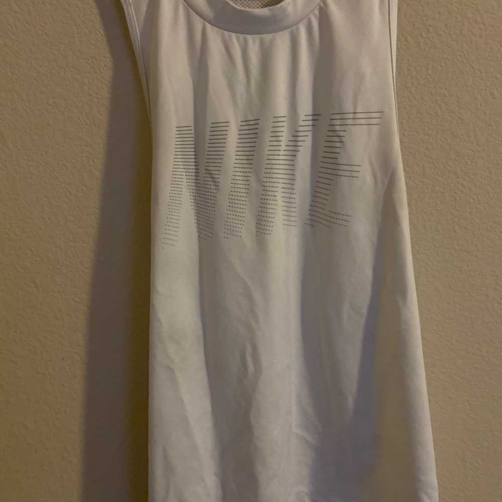 Nike White Graphic Sleeveless Shirt